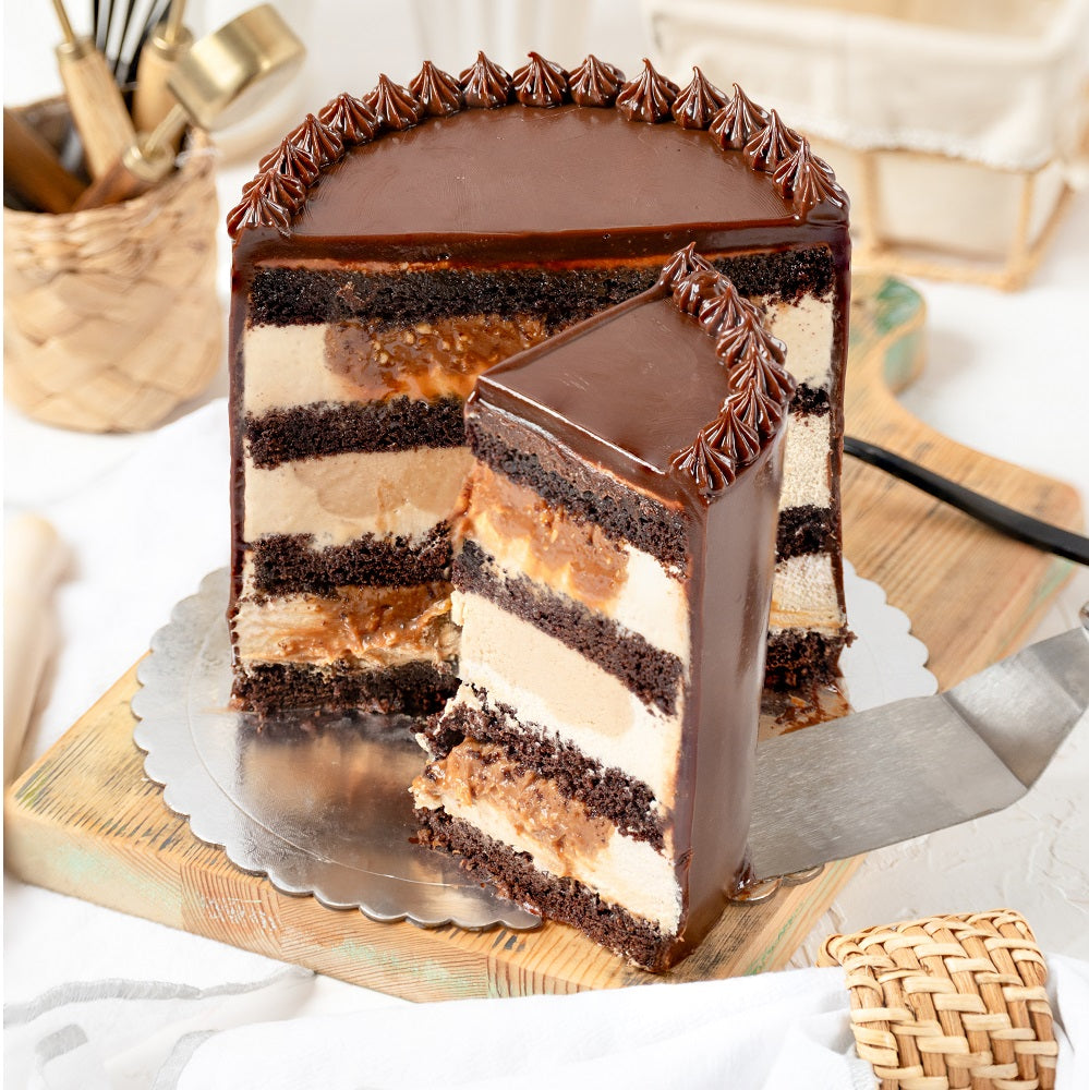 Hazelnut & Salted Caramel Signature Cake