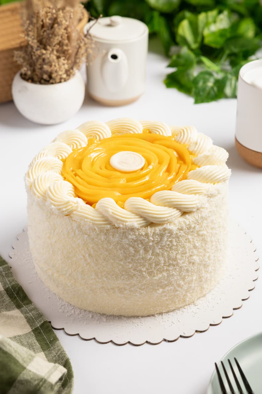 Hamba W Nareel ( Mango Coconut Cake )